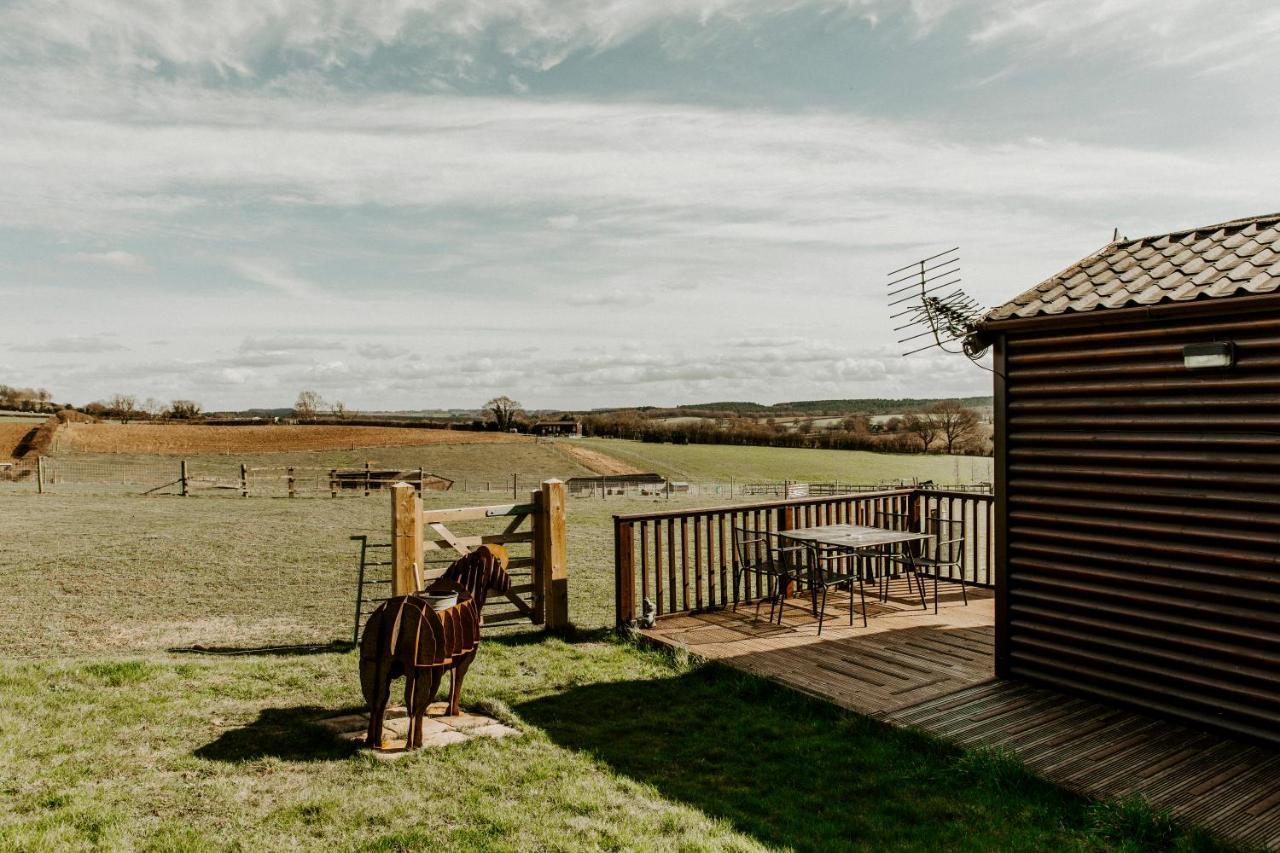 Fairview Farm Retreat: Luxury In Nottinghamshire Countryside