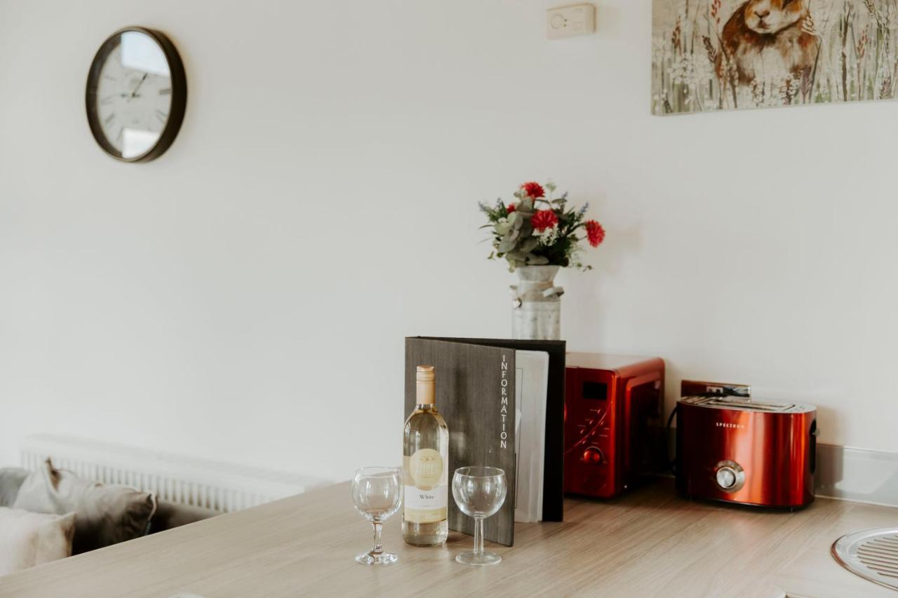 Chalet Fairview Farm Retreat: Luxury In Nottinghamshire Countryside *